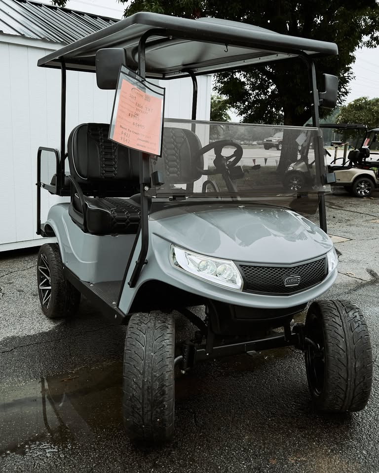 2019 EZGO TXT - Gas EFI, Silver, Lifted