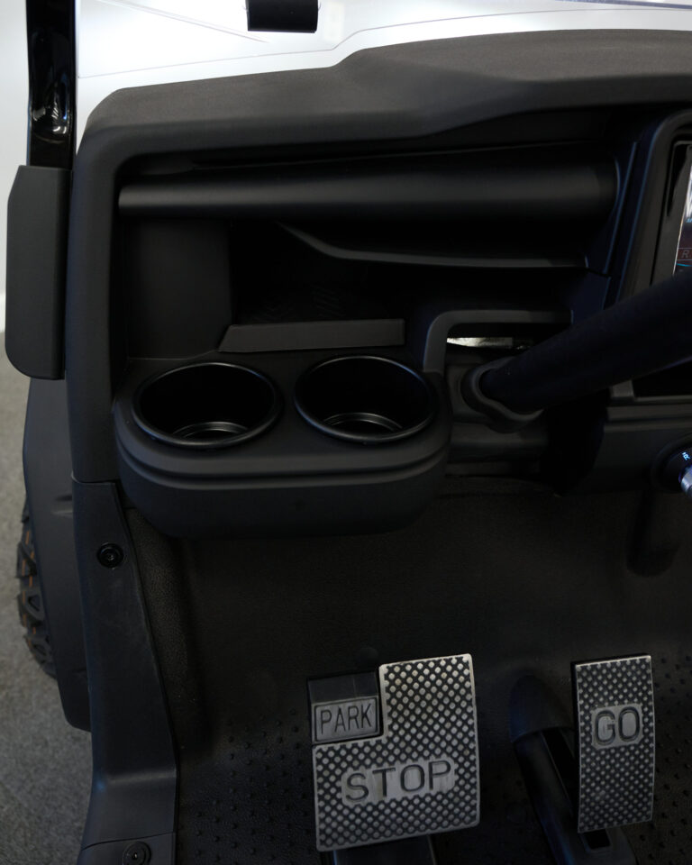 2432ES104S000924-11-scaled 2025 MadJax E4 Lithium Golf Cart - LIFTED