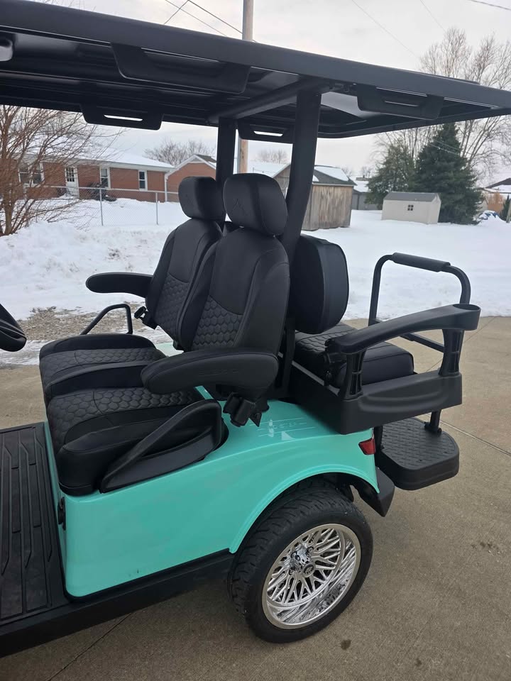 2026 Sierra AX2 (Loaded) Lithium