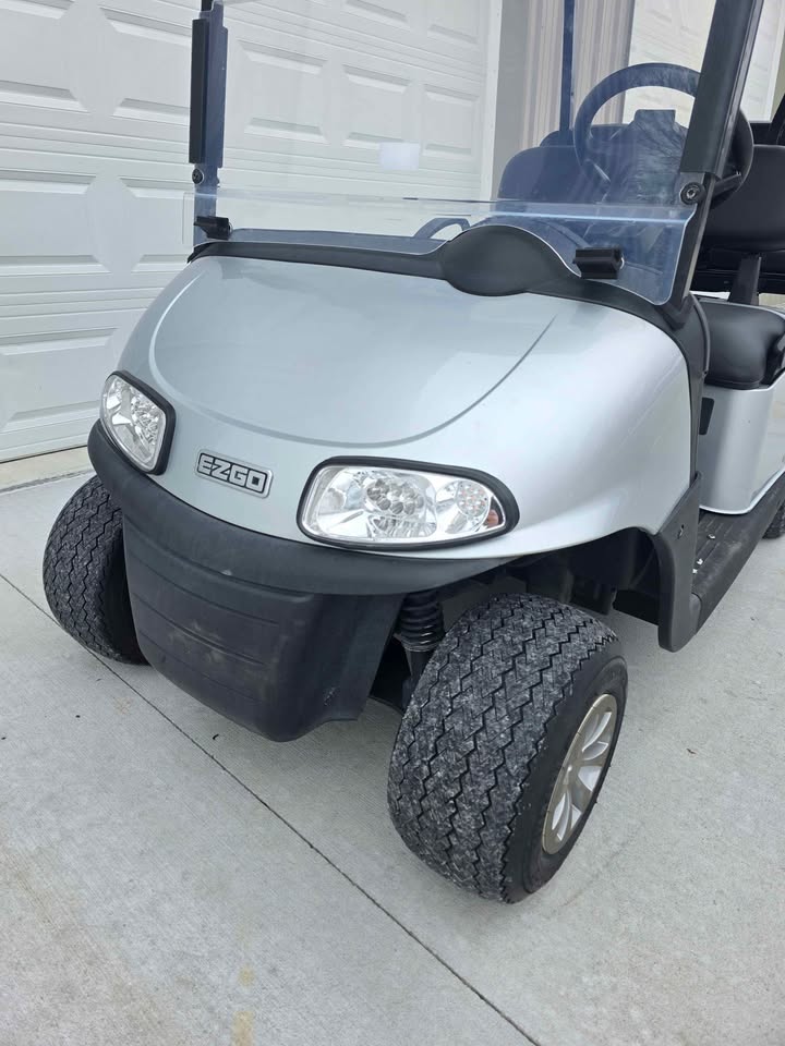 2021 Ezgo Rxv Gas EFI