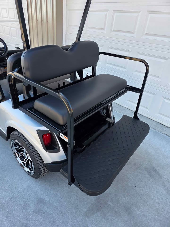 2022 Ezgo Rxv Elite (Lithium)