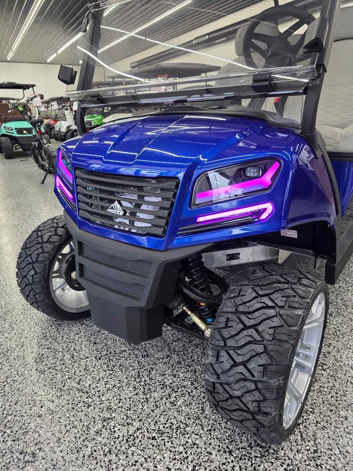 2026 Sierra LSV AX4 (Loaded) Lithium