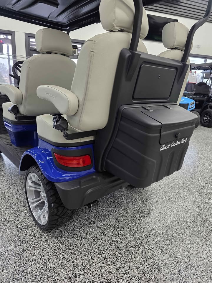 2026 Sierra LSV AX4 (Loaded) Lithium