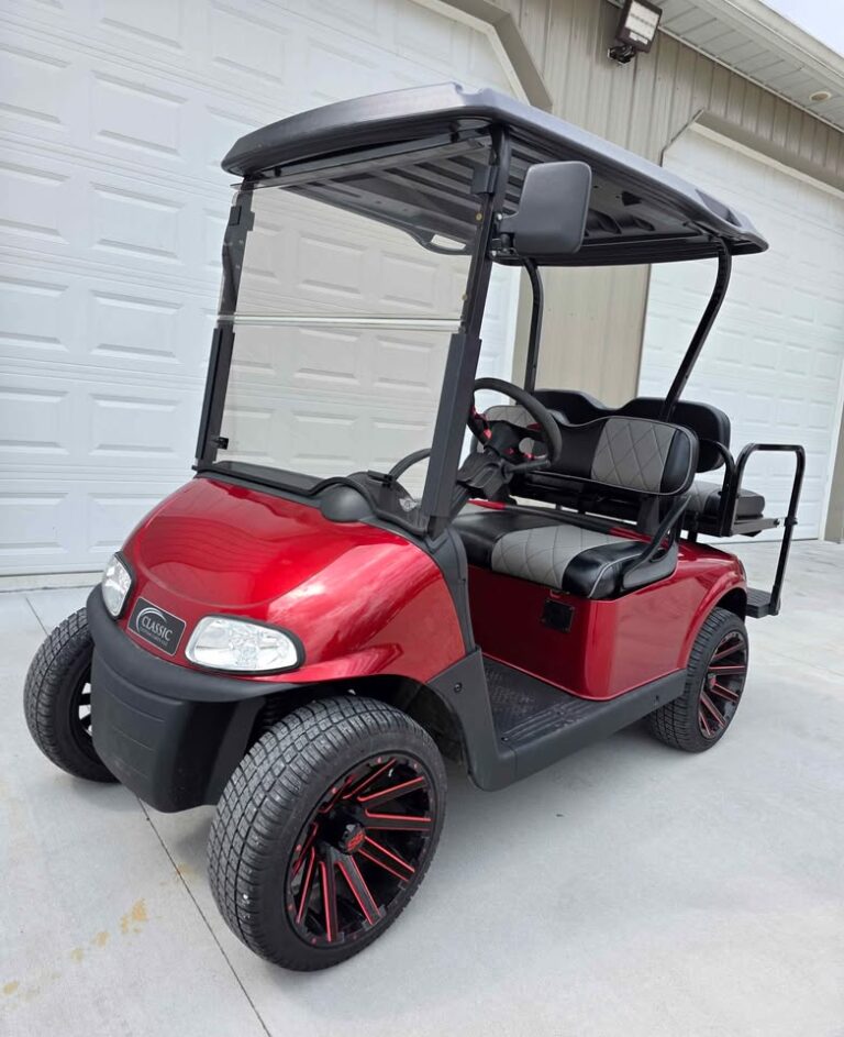 2017 EZGO RXV