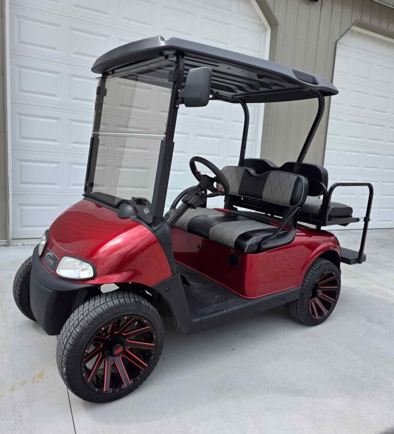 2017 EZGO RXV