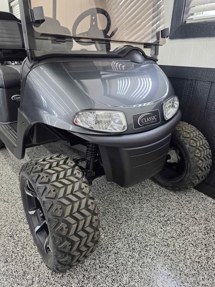 2018 EZGO RXV GAS