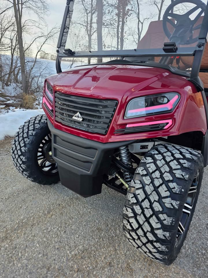 2025 Sierra AX4