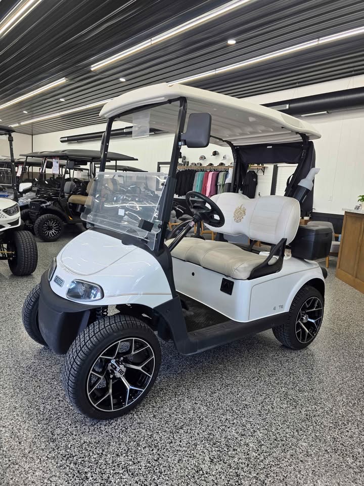 2022 Ezgo Rxv Elite (Lithium)