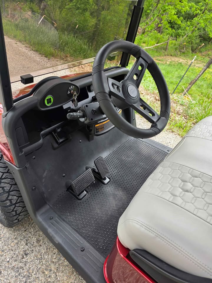 2021 Ezgo Rxv (New Lithium)