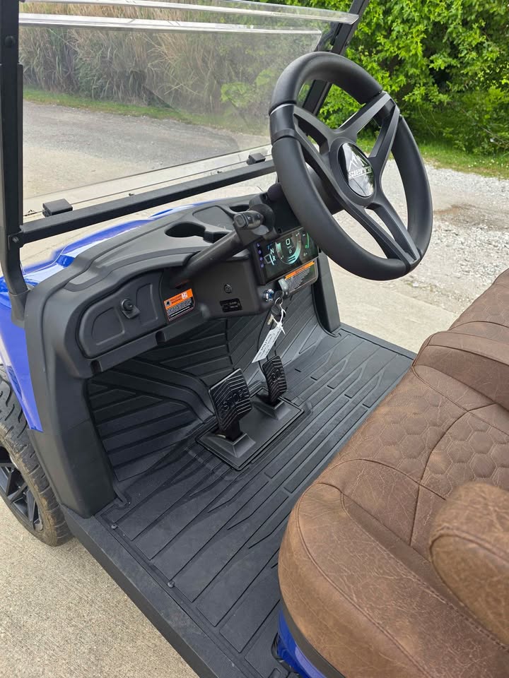 2026 Sierra AX4 (4 Forward)