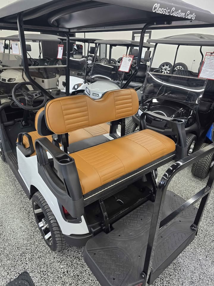 2021 Ezgo Rxv