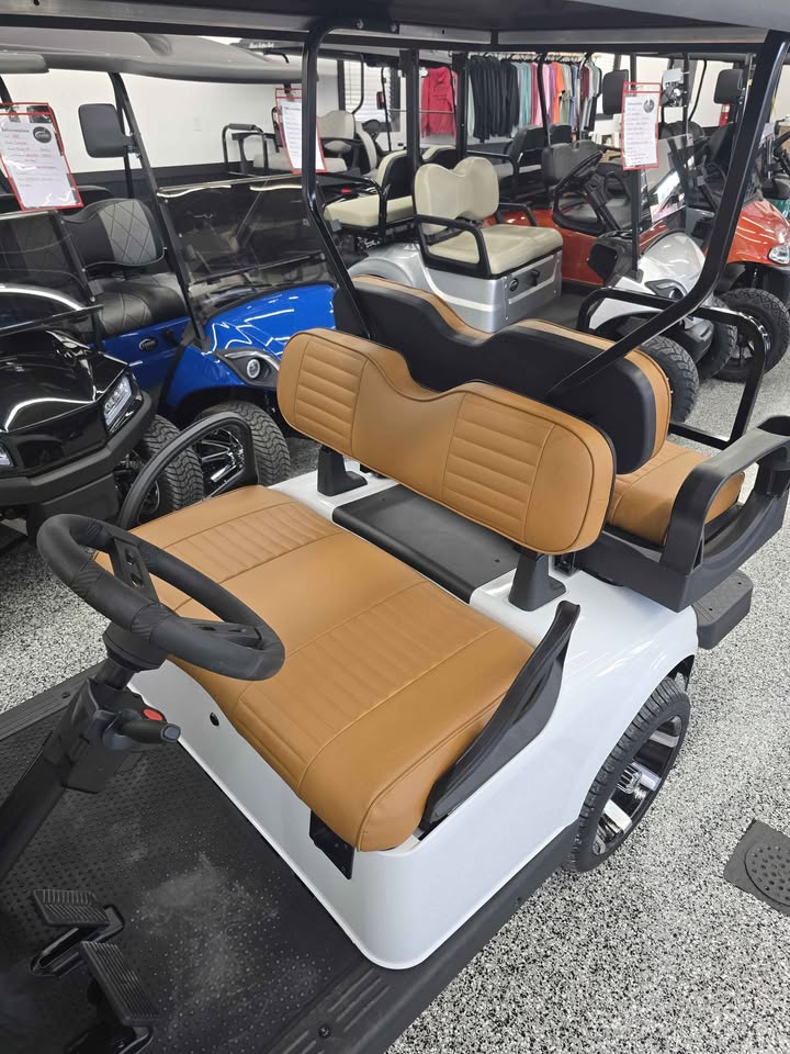 2021 Ezgo Rxv