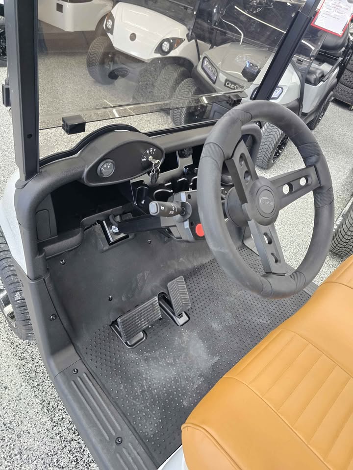 2021 Ezgo Rxv